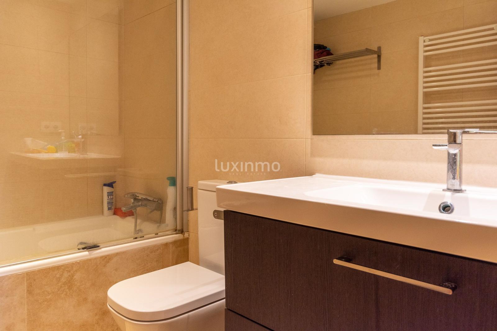 Chalet for Sale in Dénia