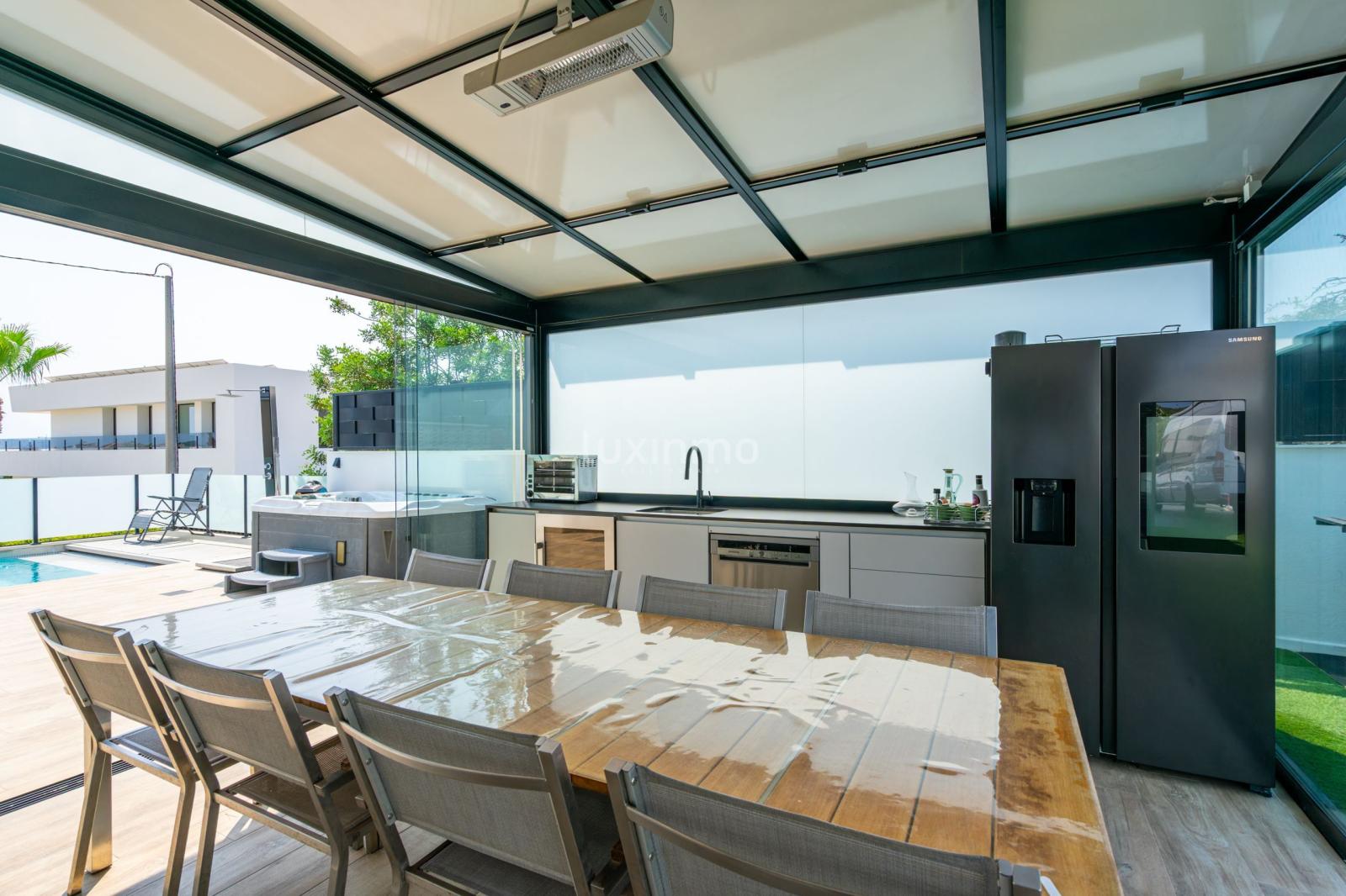 Chalet for Sale in Calpe