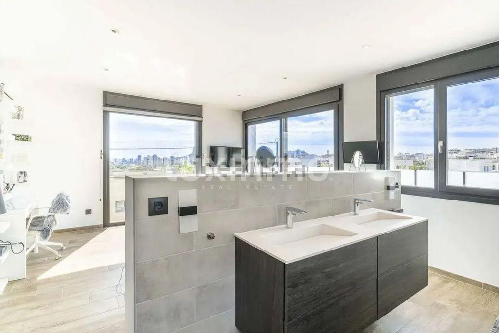 Chalet for Sale in Calpe