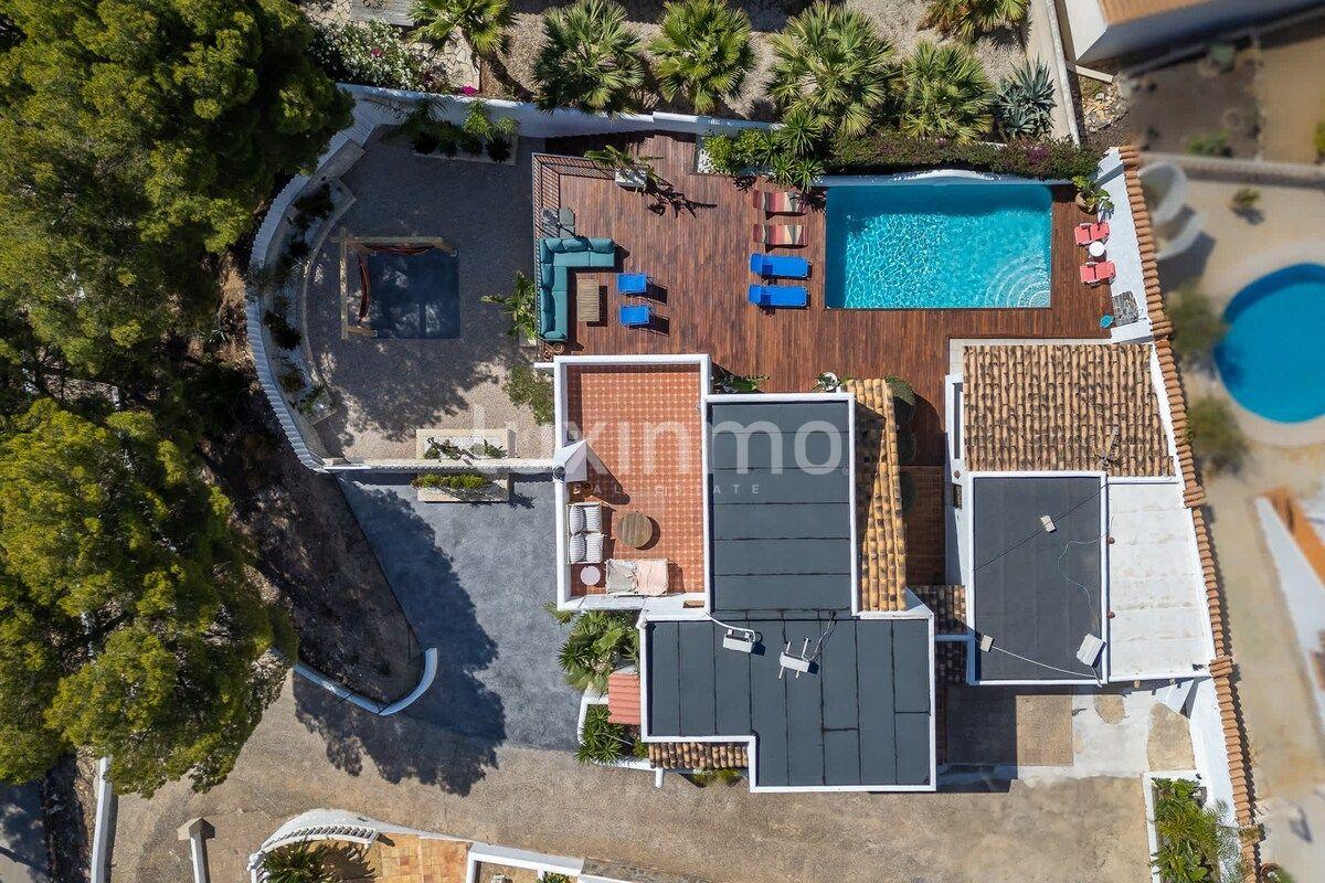 Chalet for Rent in Altea