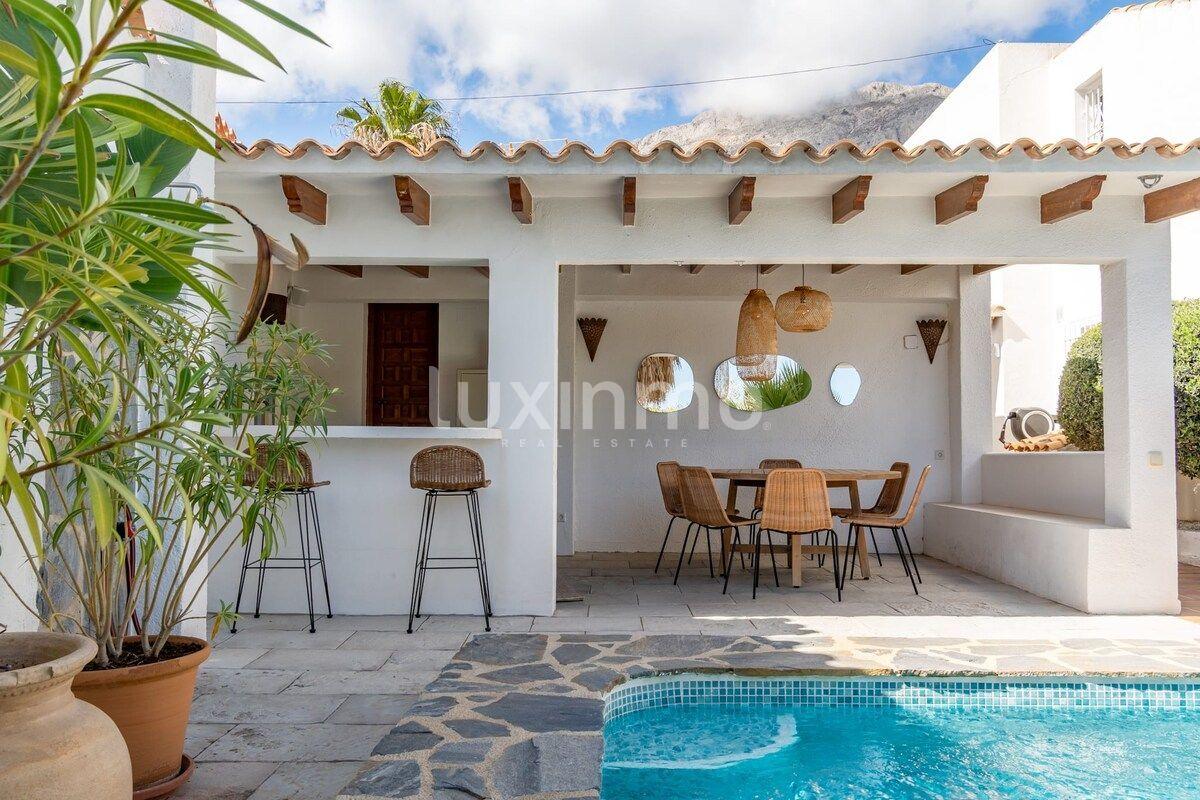 Chalet for Rent in Altea