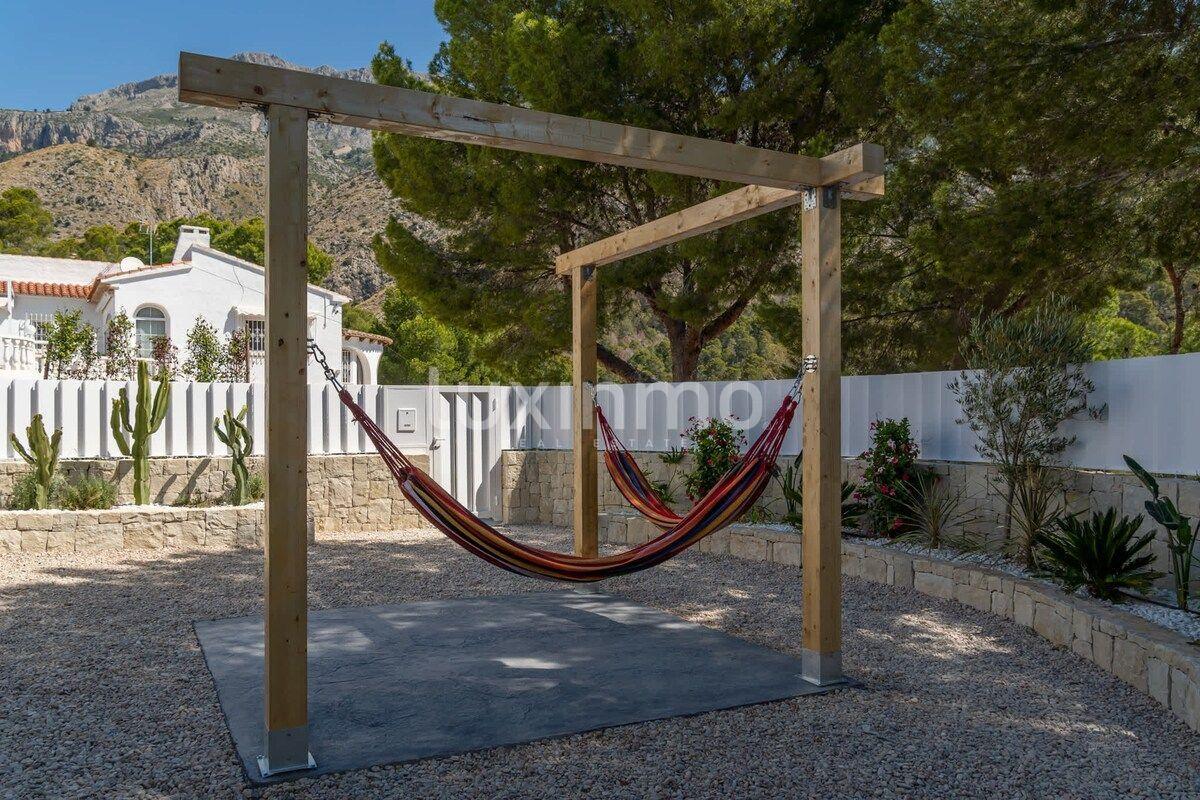 Chalet for Rent in Altea