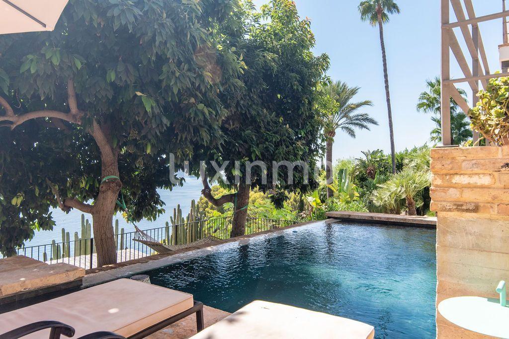 Chalet for Sale in Altea