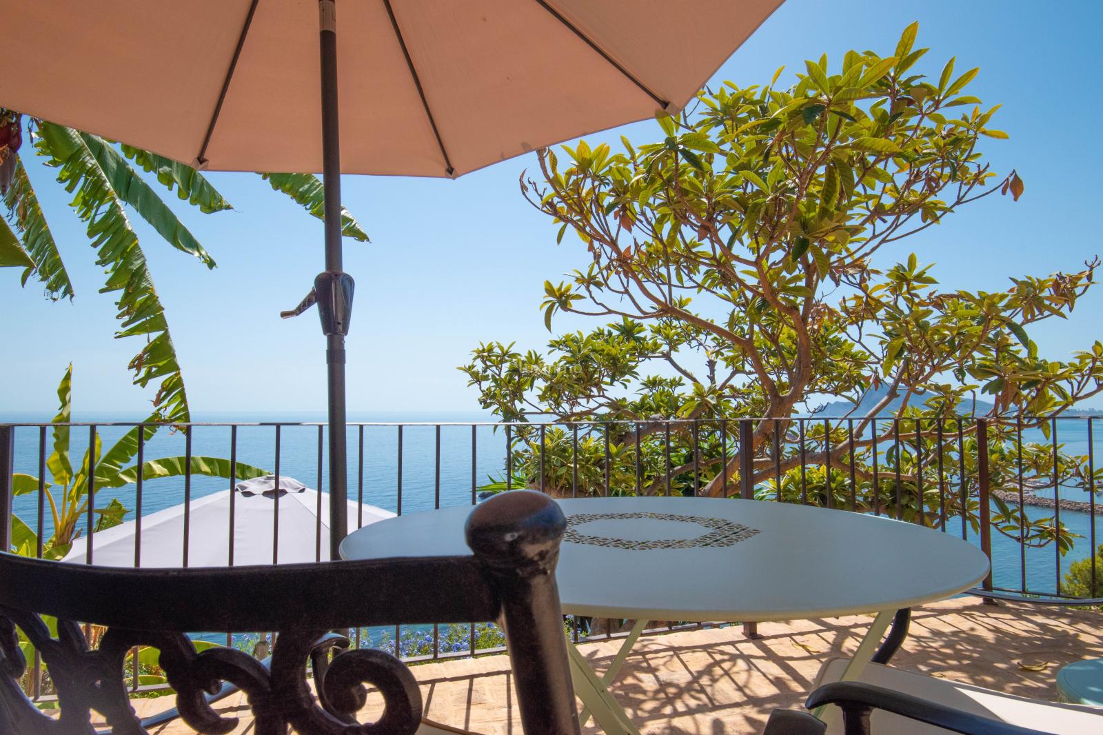 Chalet for Sale in Altea