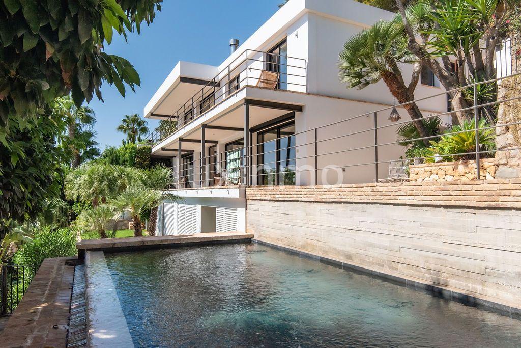 Chalet for Sale in Altea
