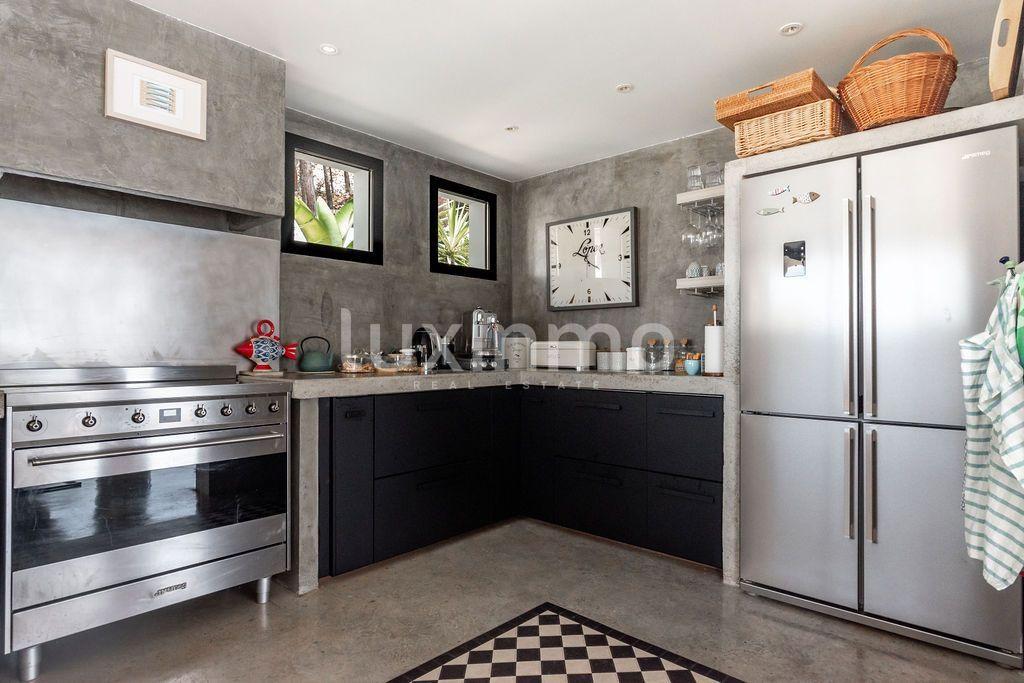 Chalet for Sale in Altea