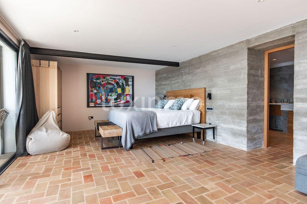 Chalet for Sale in Altea