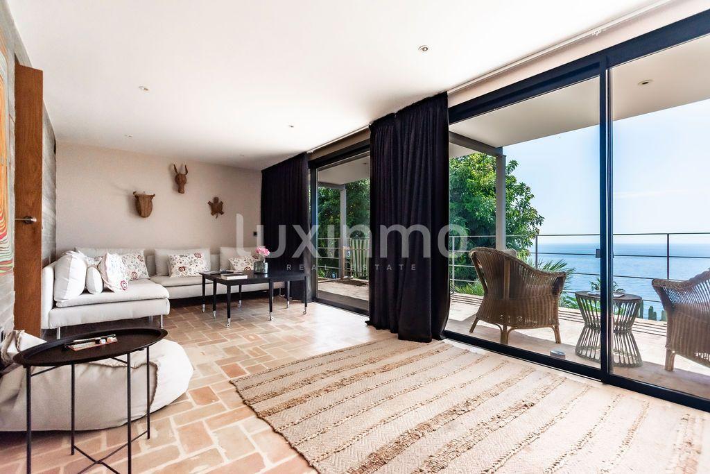Chalet for Sale in Altea