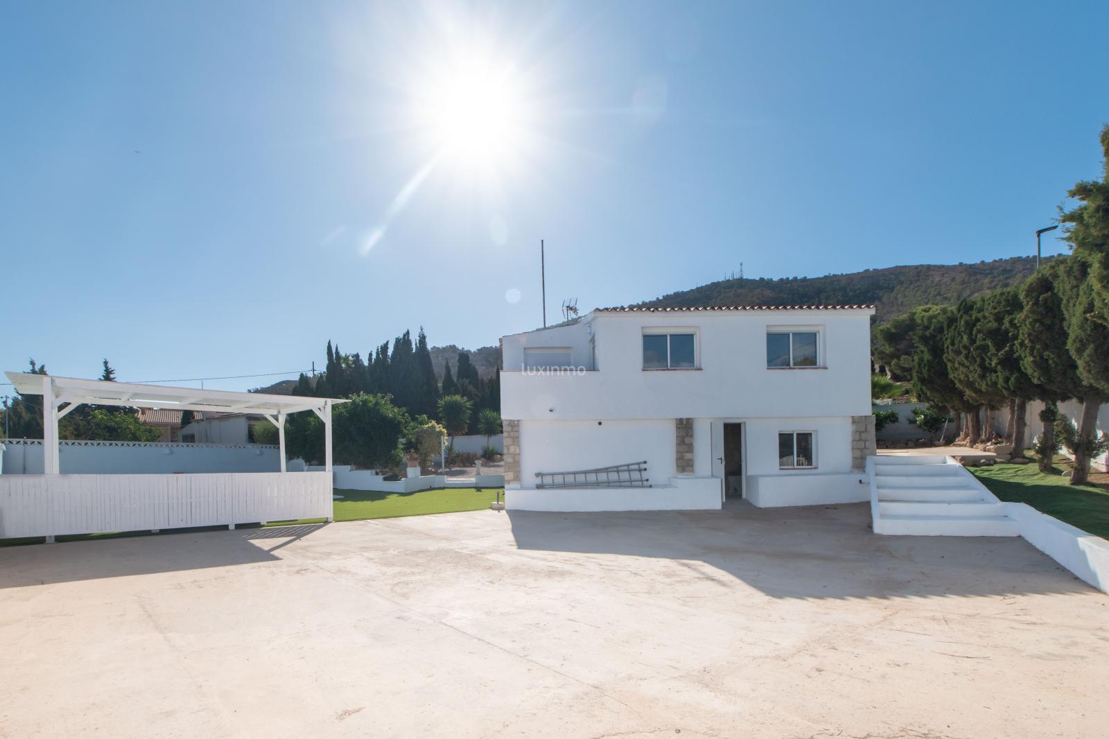 Chalet for Rent in Alfaz del Pi