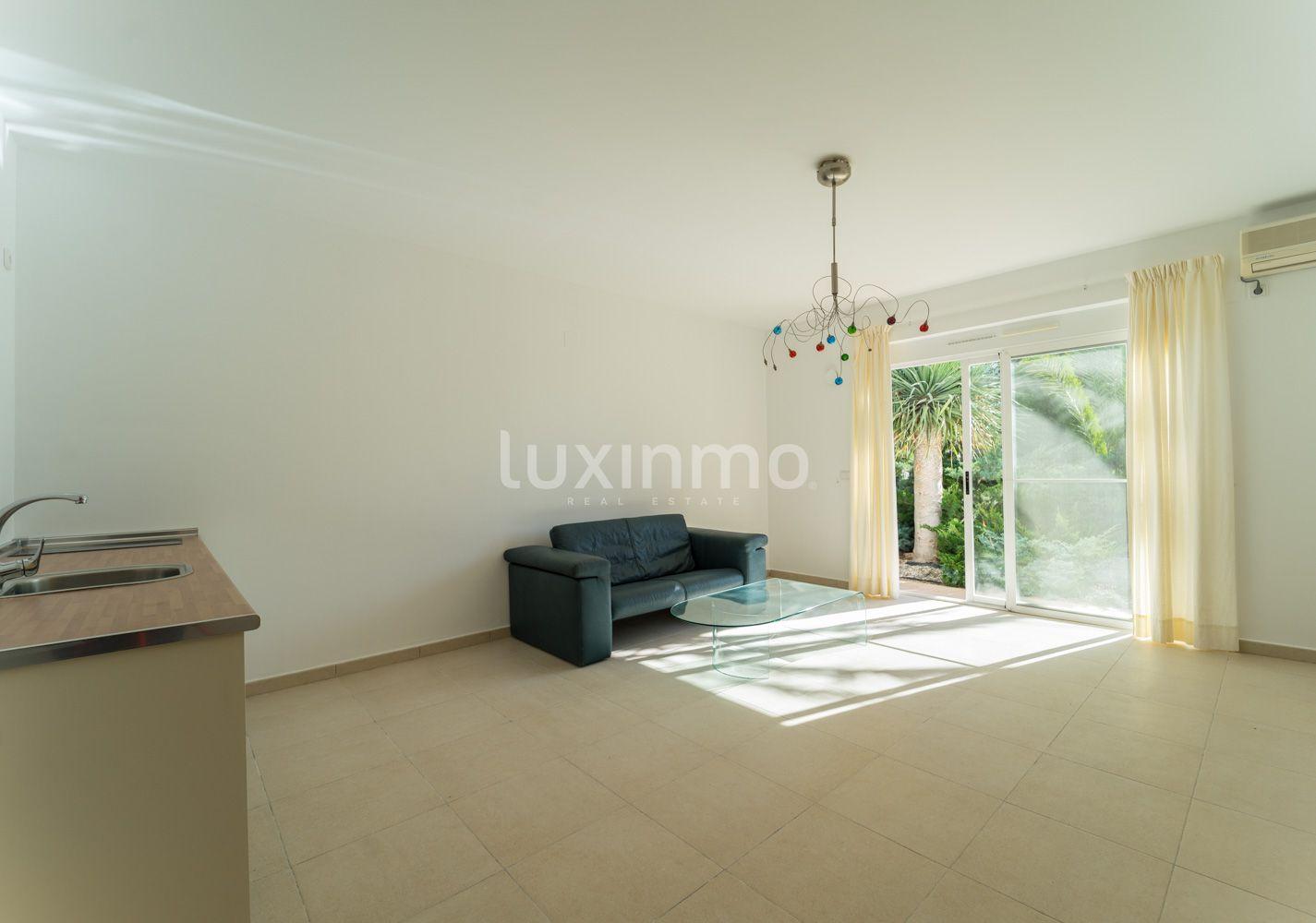 Chalet for Sale in Altea