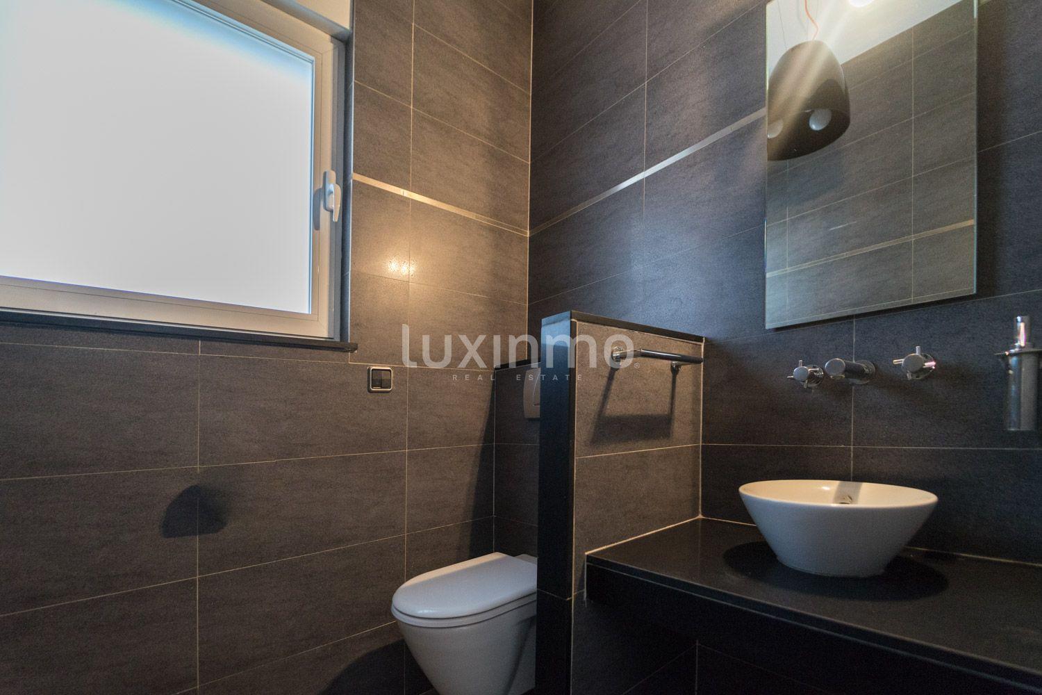 Chalet for Sale in Altea