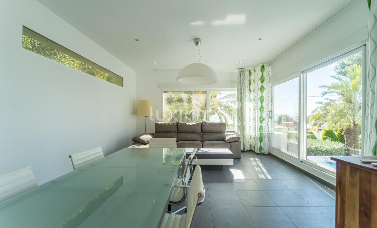 Chalet for Sale in Altea