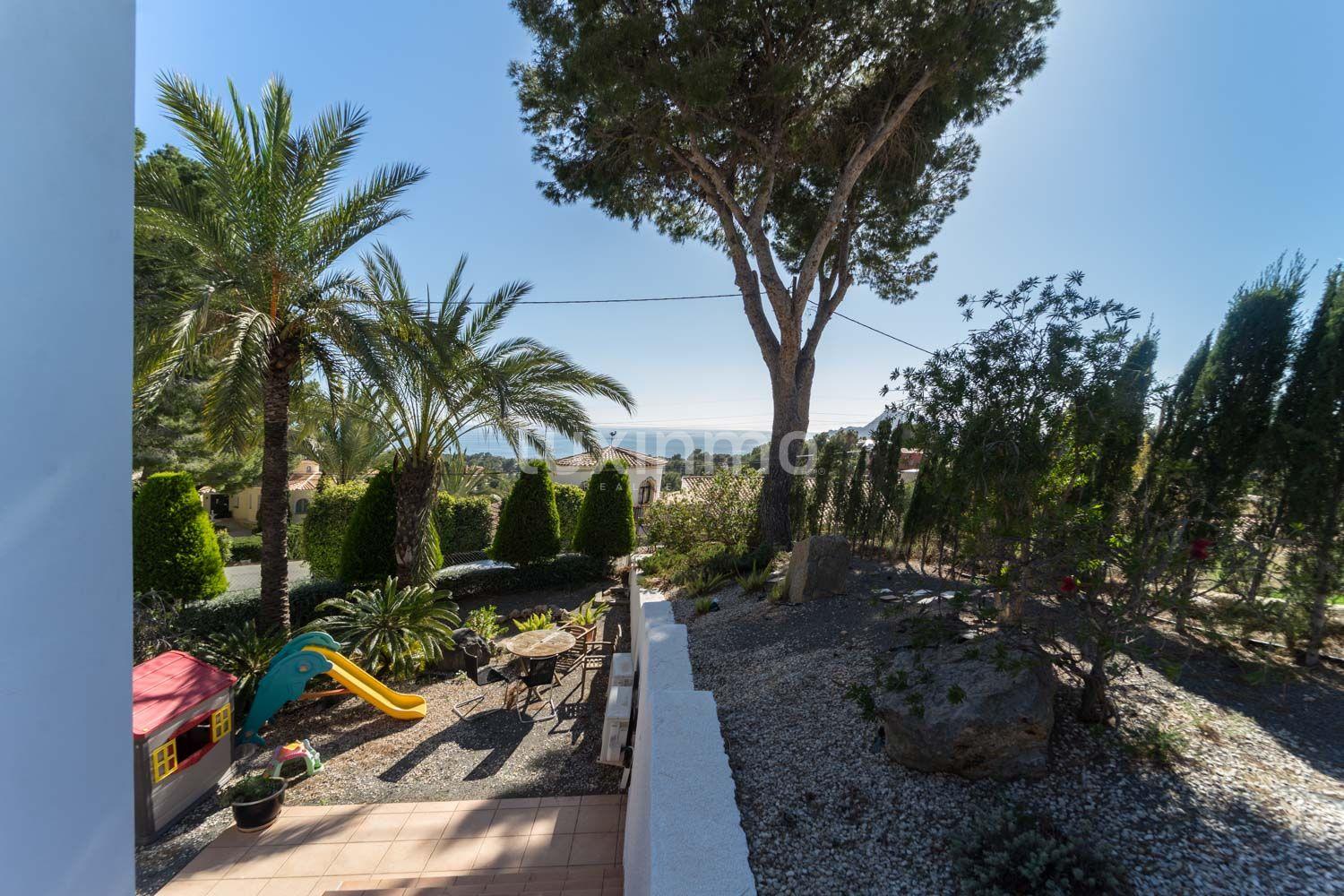 Chalet for Sale in Altea