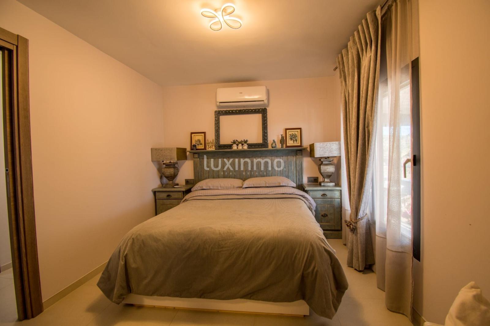 Chalet for Sale in Calpe