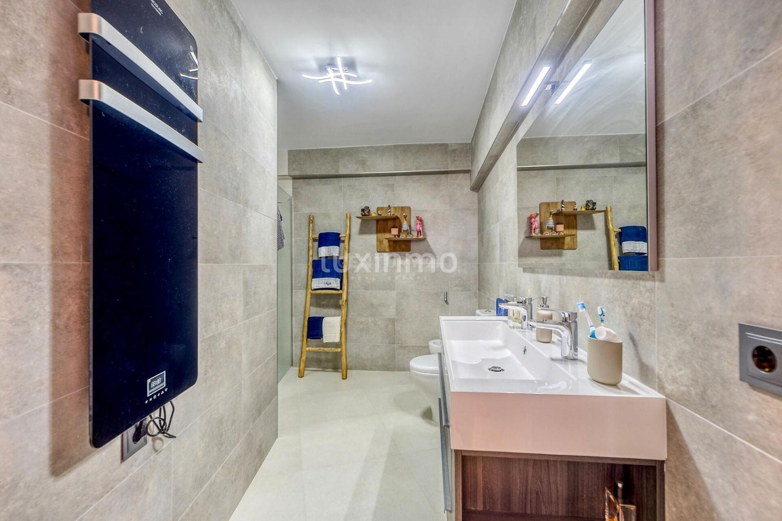 Chalet for Sale in Calpe