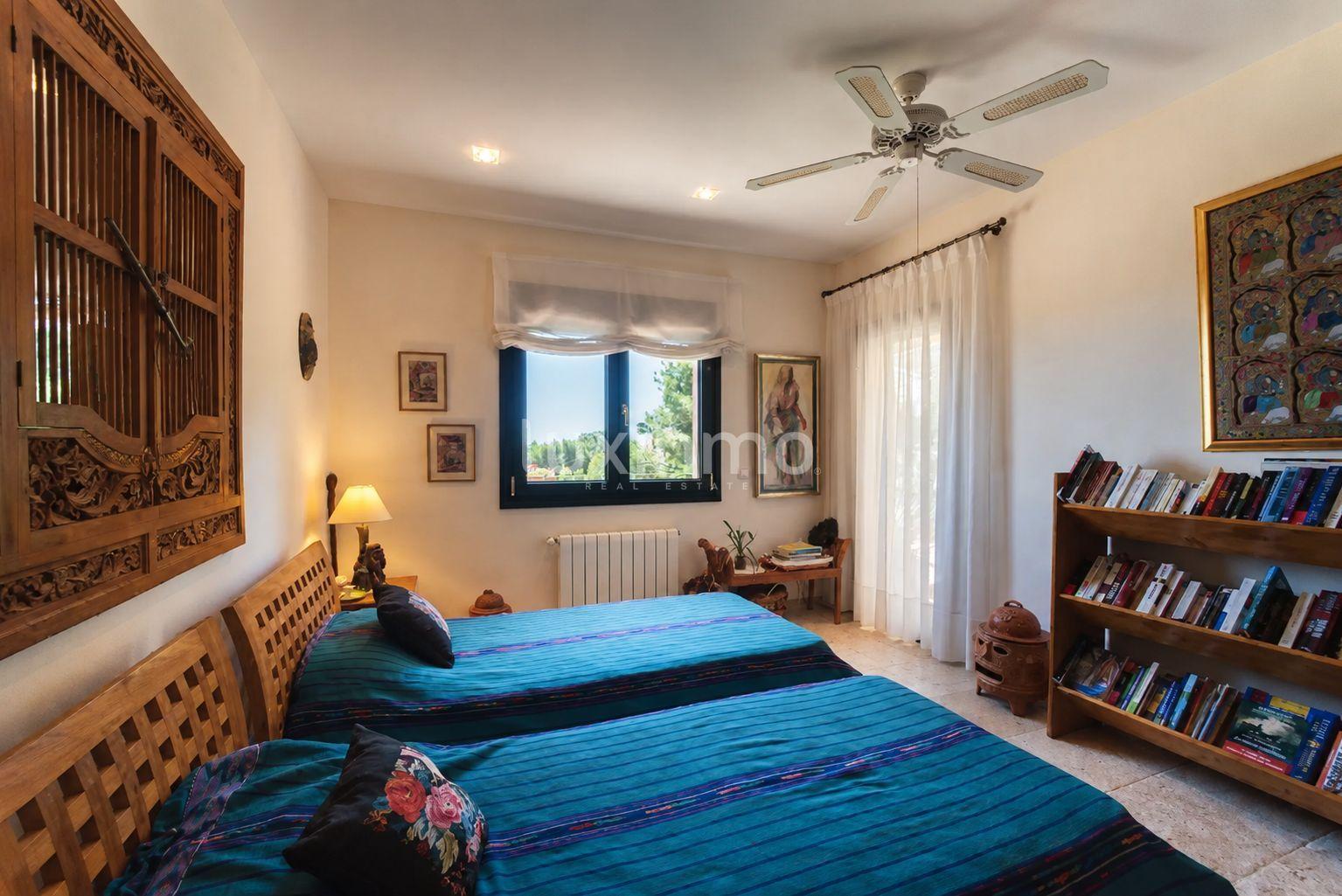 Chalet for Sale in Benissa