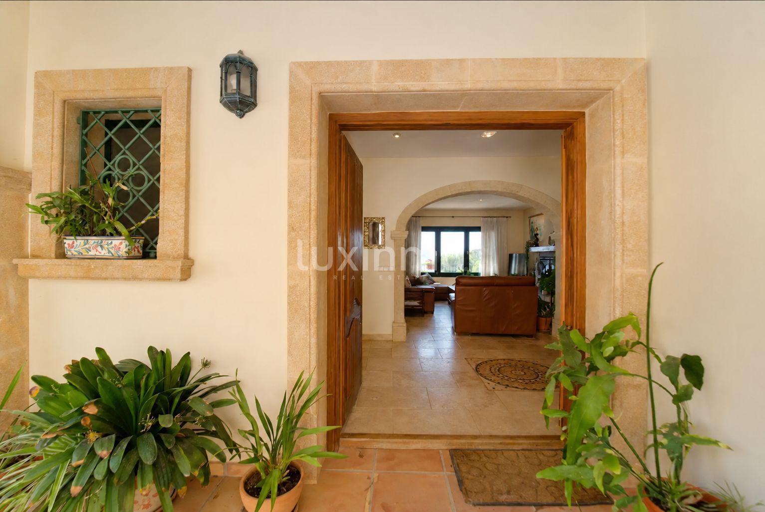 Chalet for Sale in Benissa
