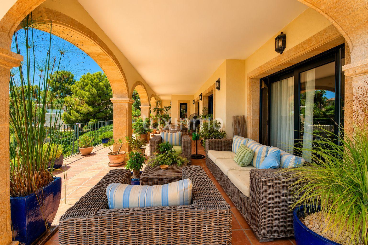 Chalet for Sale in Benissa