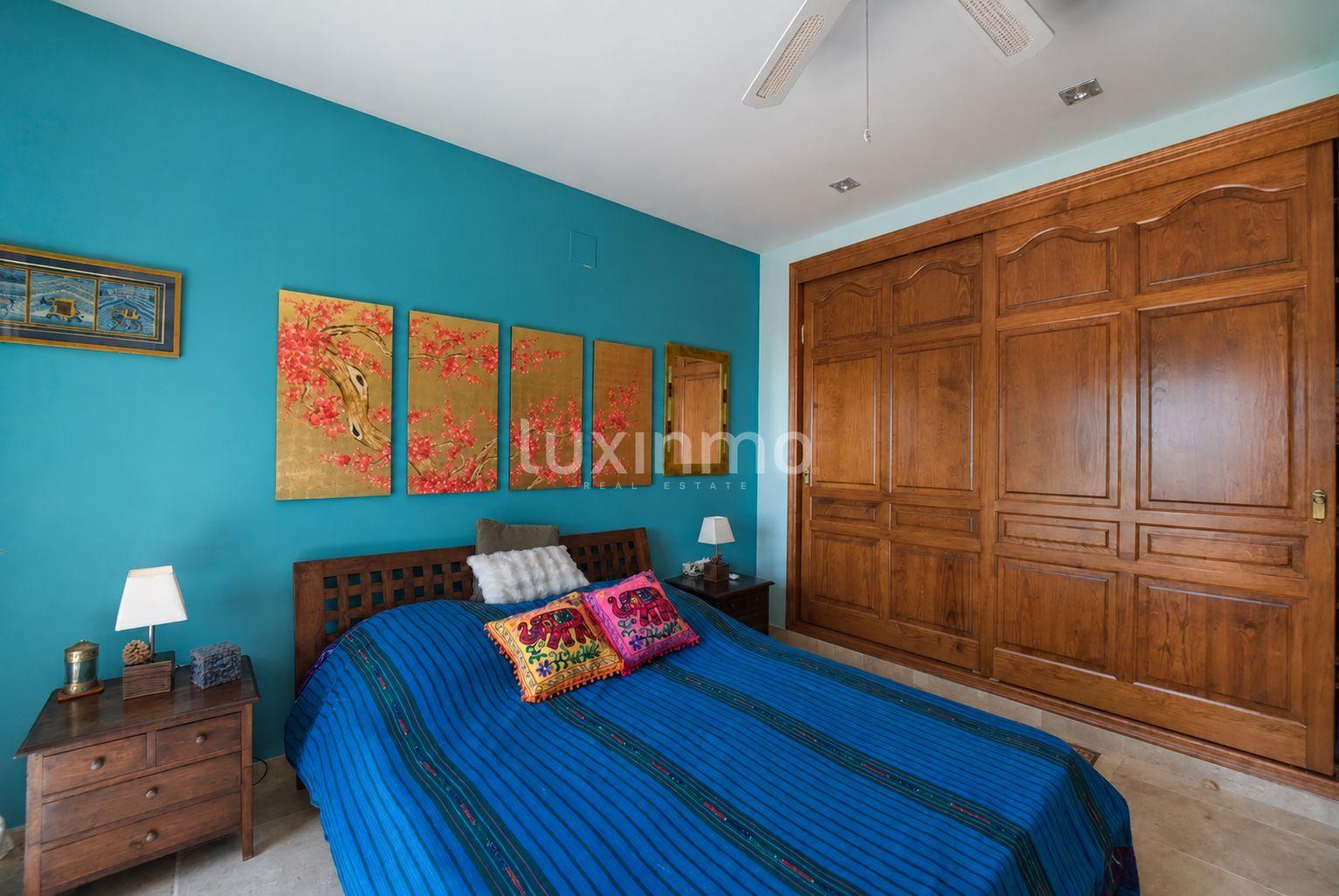 Chalet for Sale in Benissa