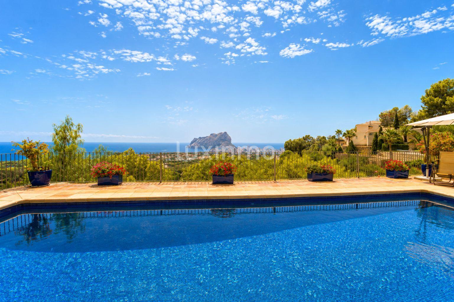 Chalet for Sale in Benissa