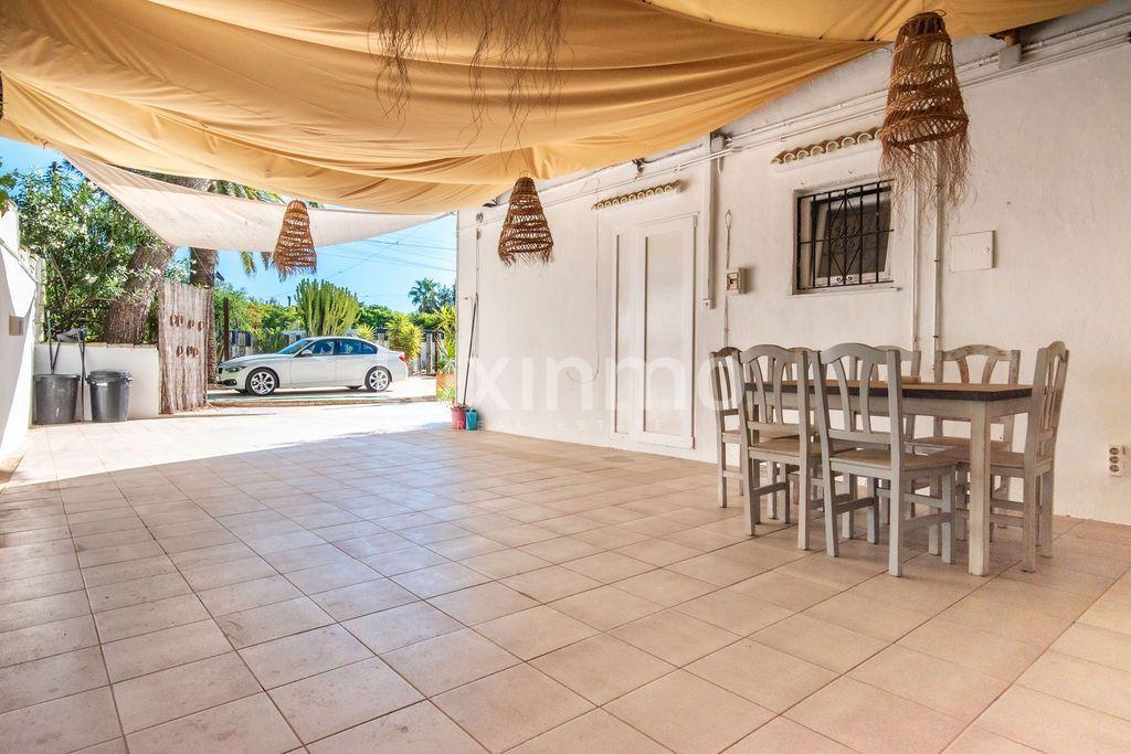 Chalet en Venta en Dénia