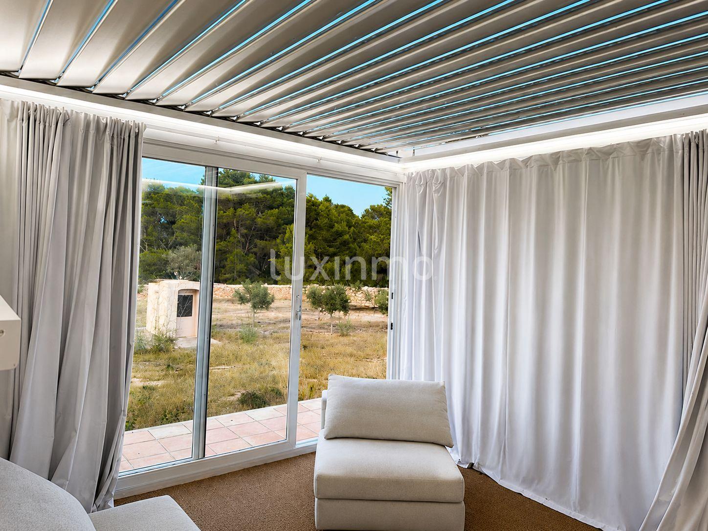 Chalet for Sale in Formentera