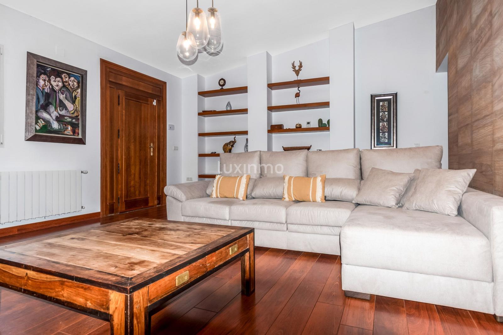 Chalet for Rent in Benidorm