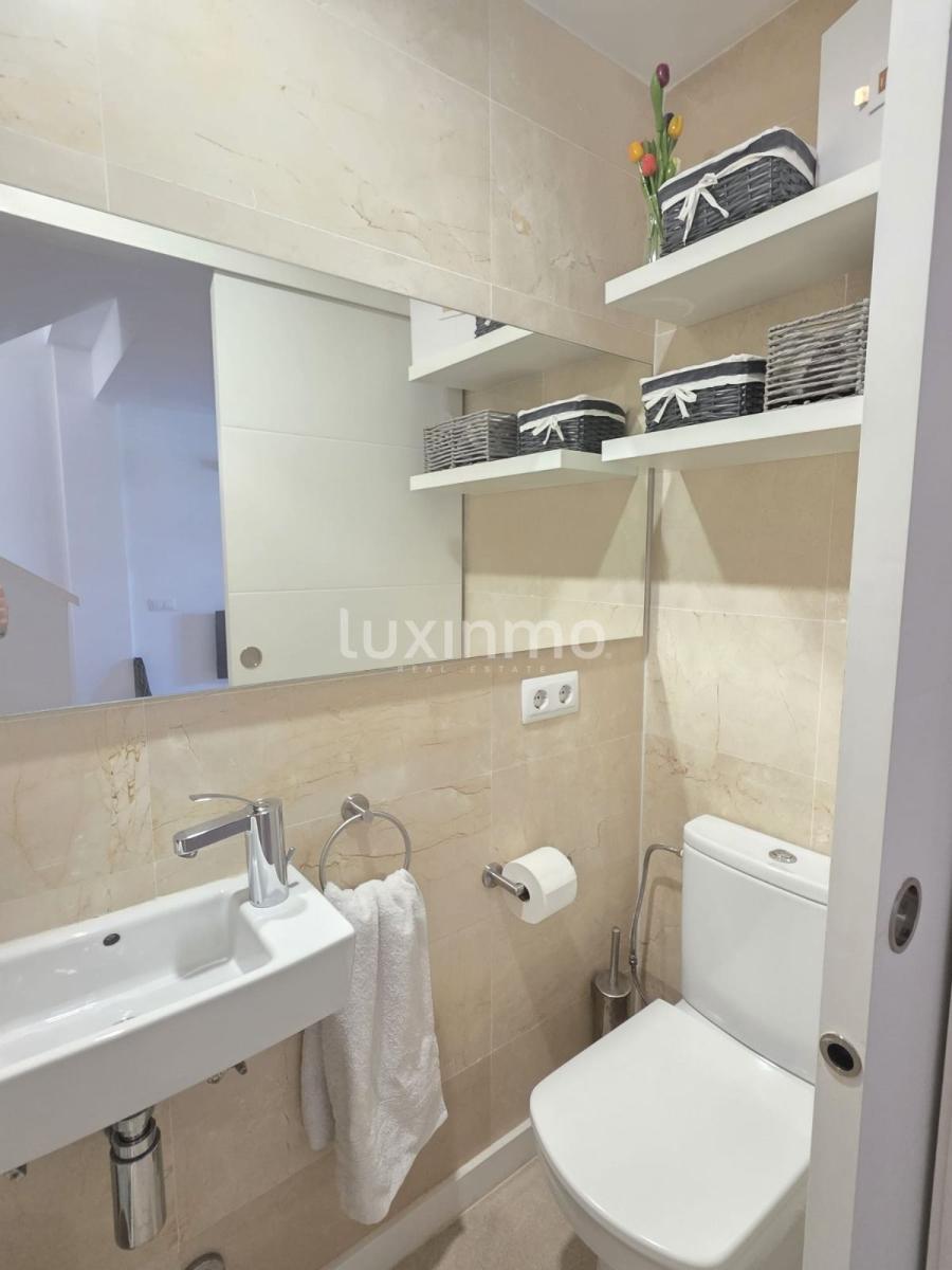 Chalet for Sale in Santa Eulalia del Río