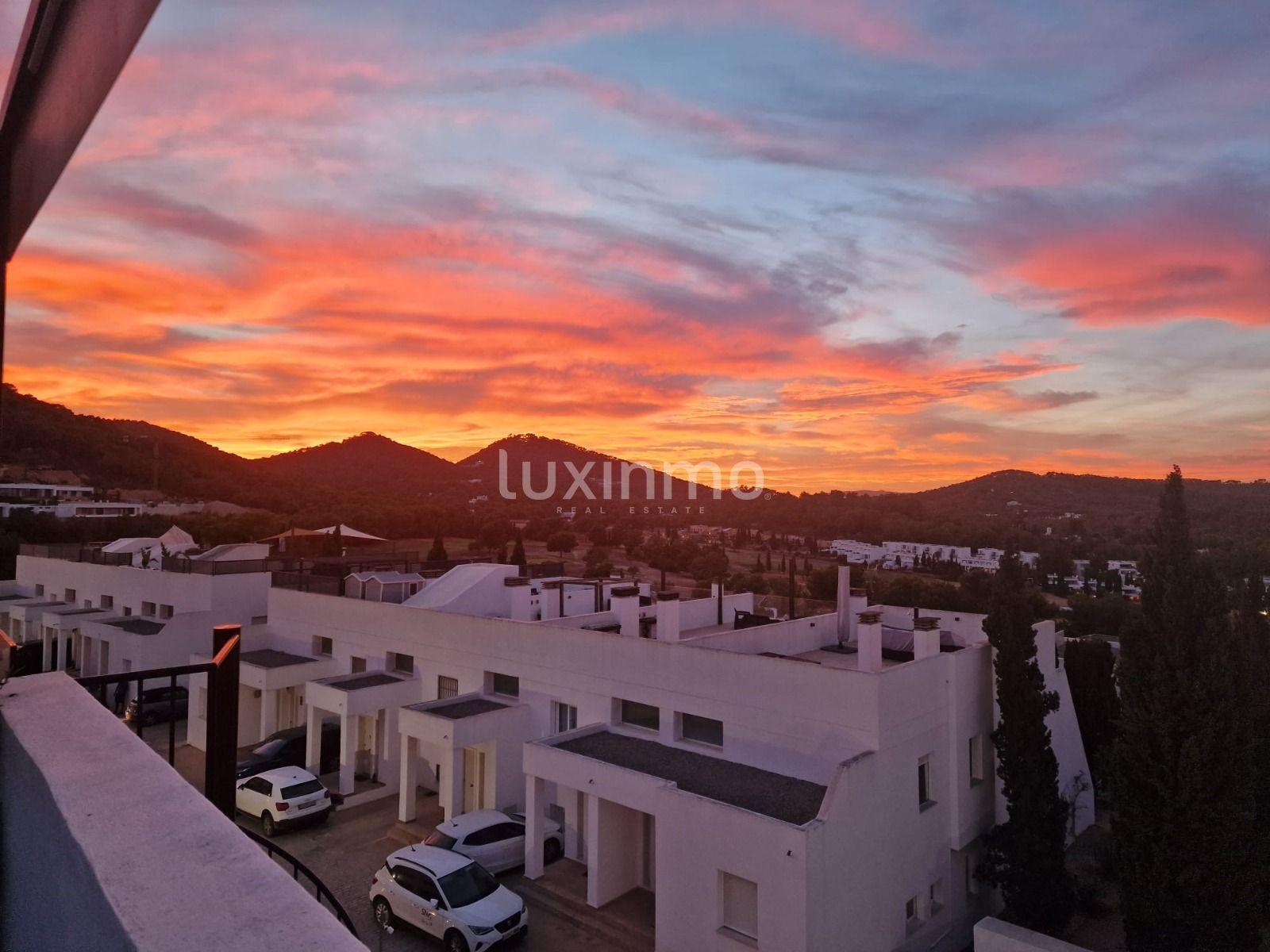 Chalet for Sale in Santa Eulalia del Río