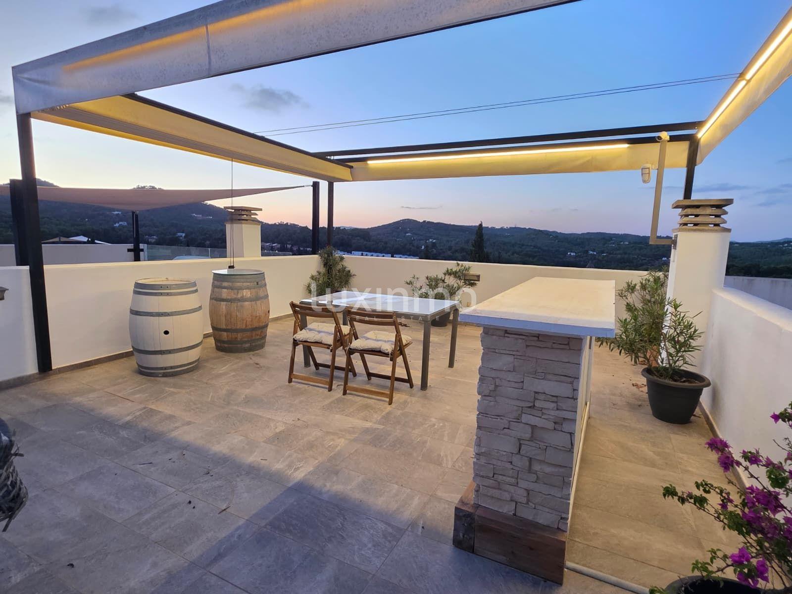 Chalet for Sale in Santa Eulalia del Río