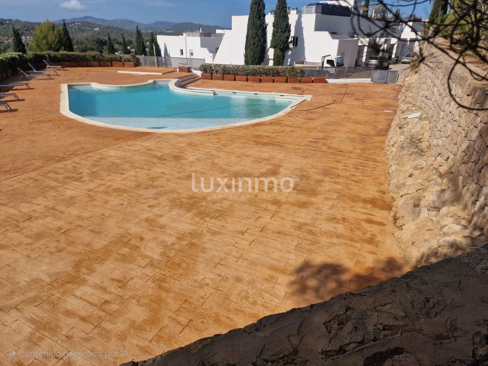 Chalet for Sale in Santa Eulalia del Río