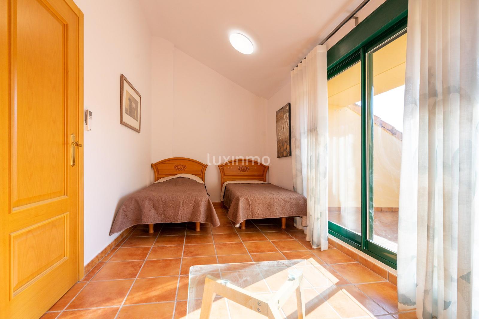 Chalet for Sale in Jávea