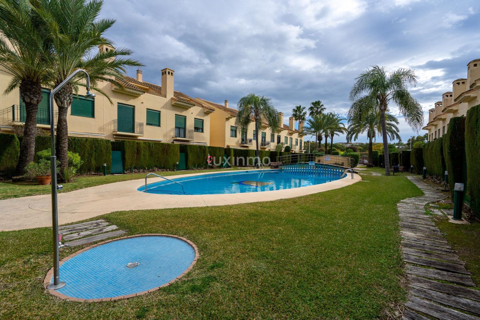 Chalet for Sale in Jávea