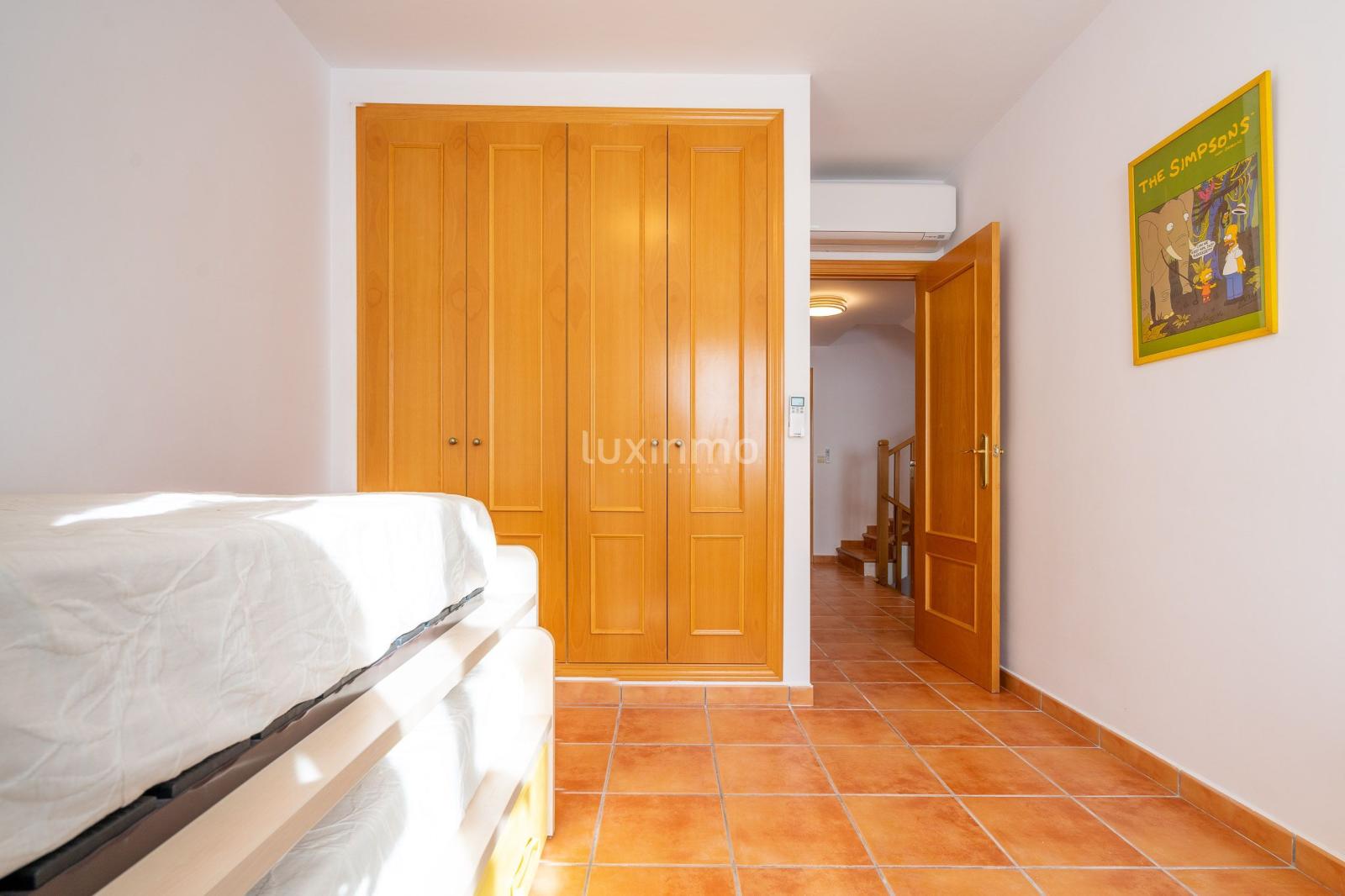 Chalet for Sale in Jávea