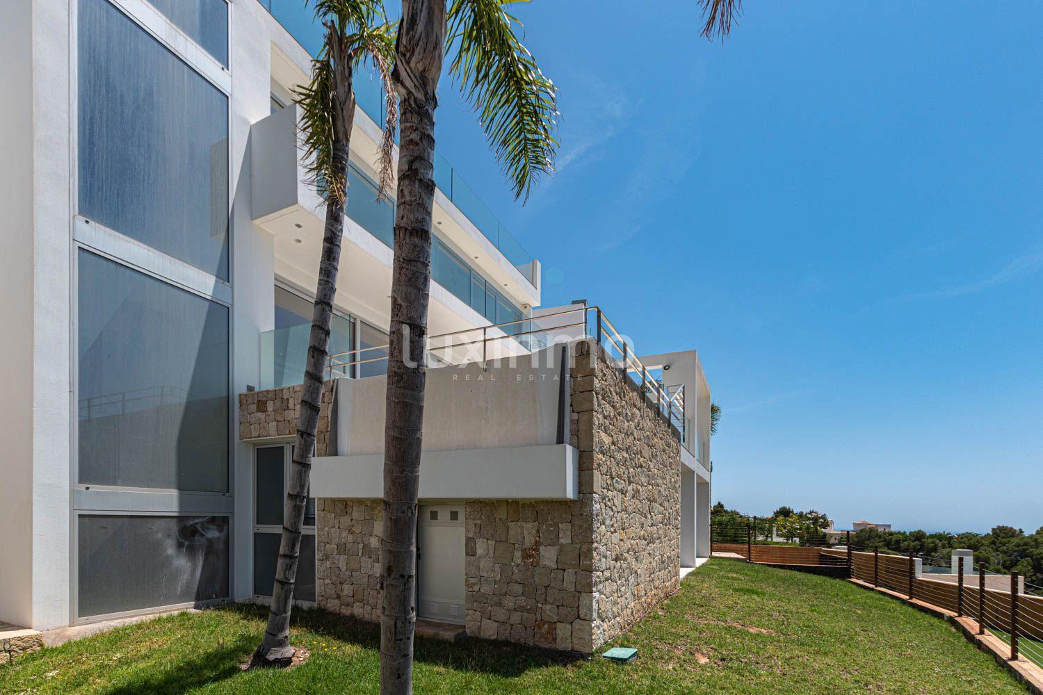 Chalet for Sale in Altea