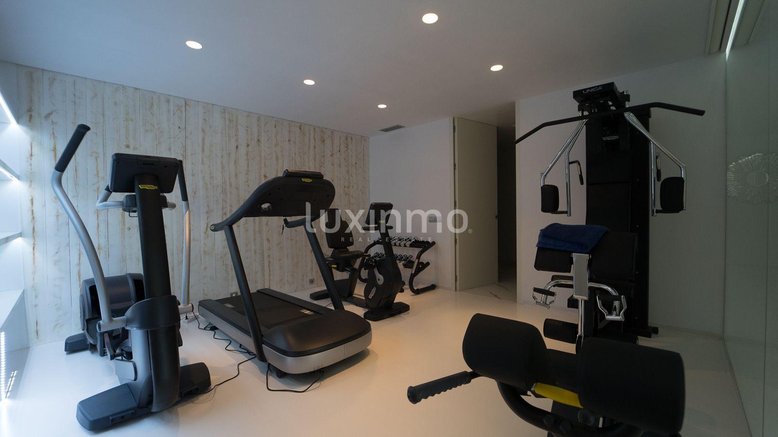 Chalet for Sale in Altea