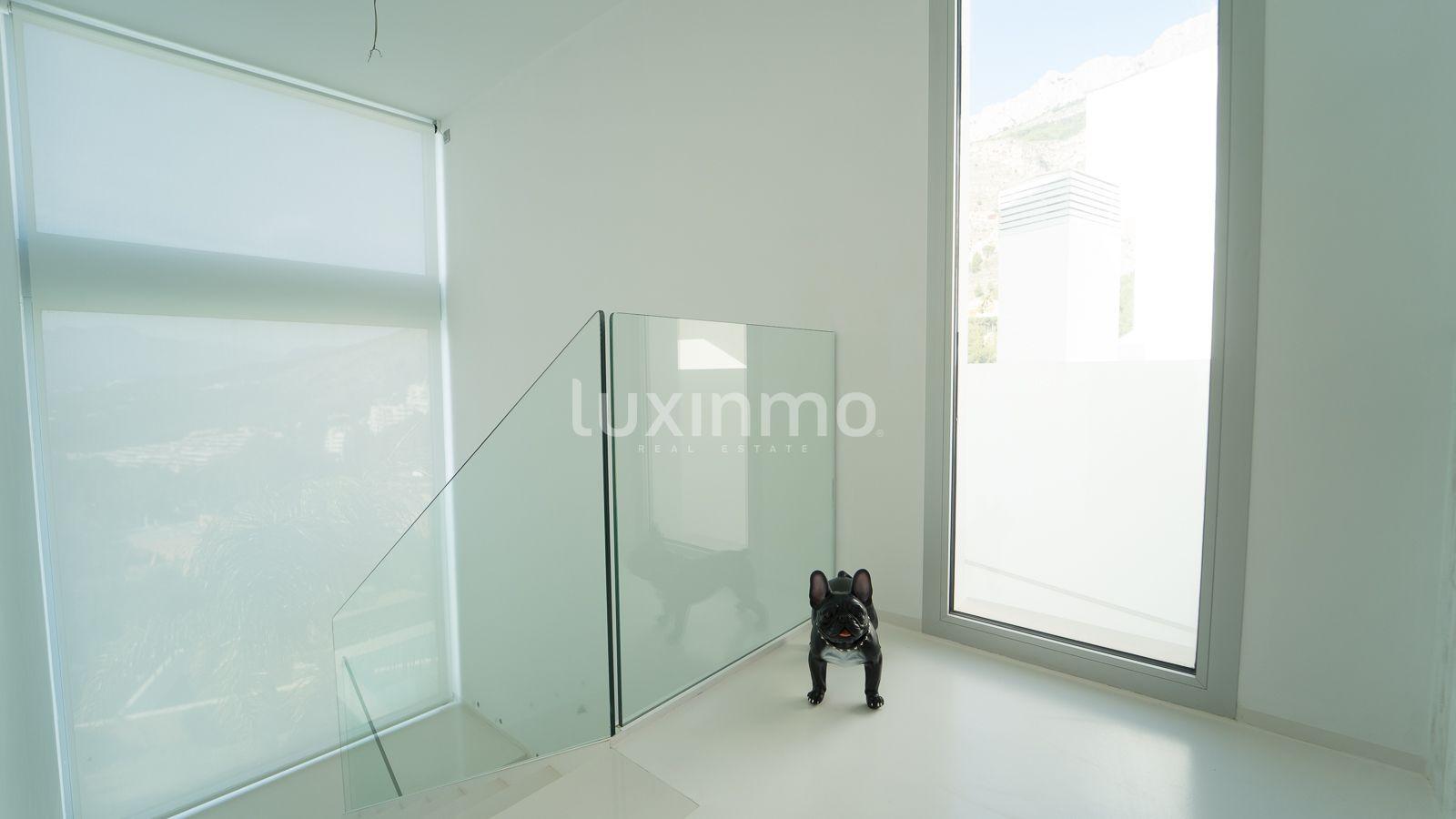 Chalet for Sale in Altea