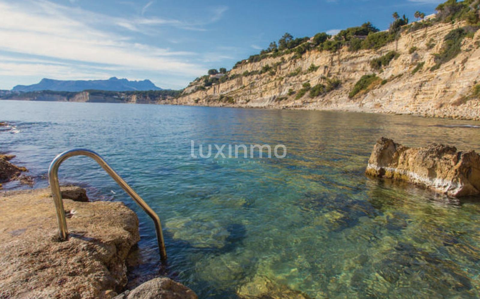 Chalet for Sale in Teulada