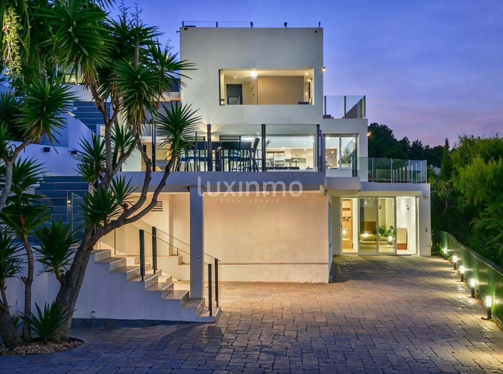 Chalet for Sale in Calpe