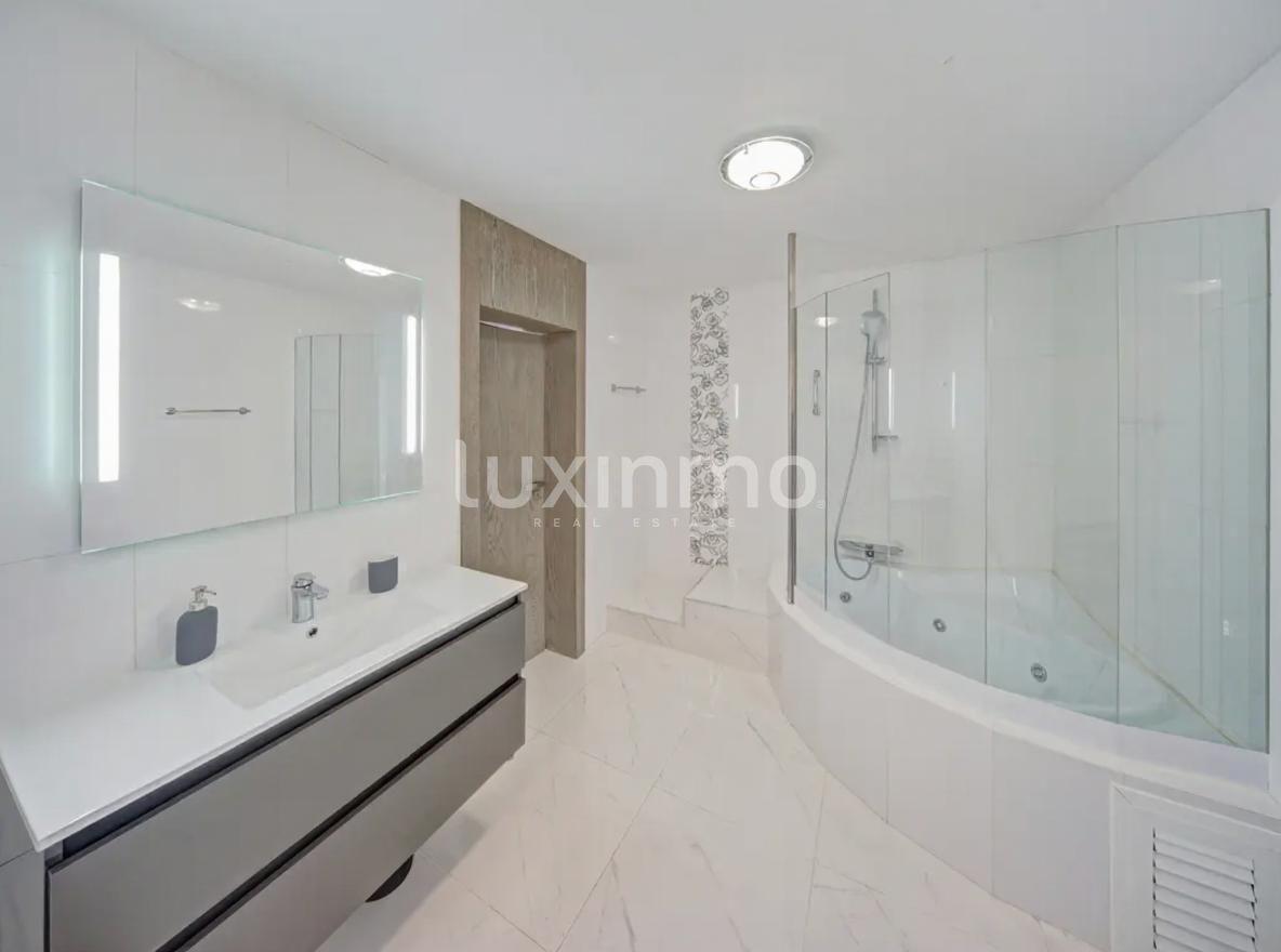 Chalet for Sale in Calpe