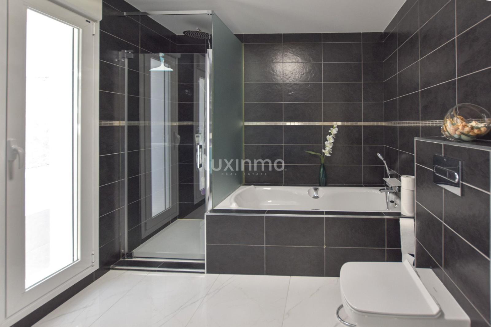 Chalet for Sale in Calpe