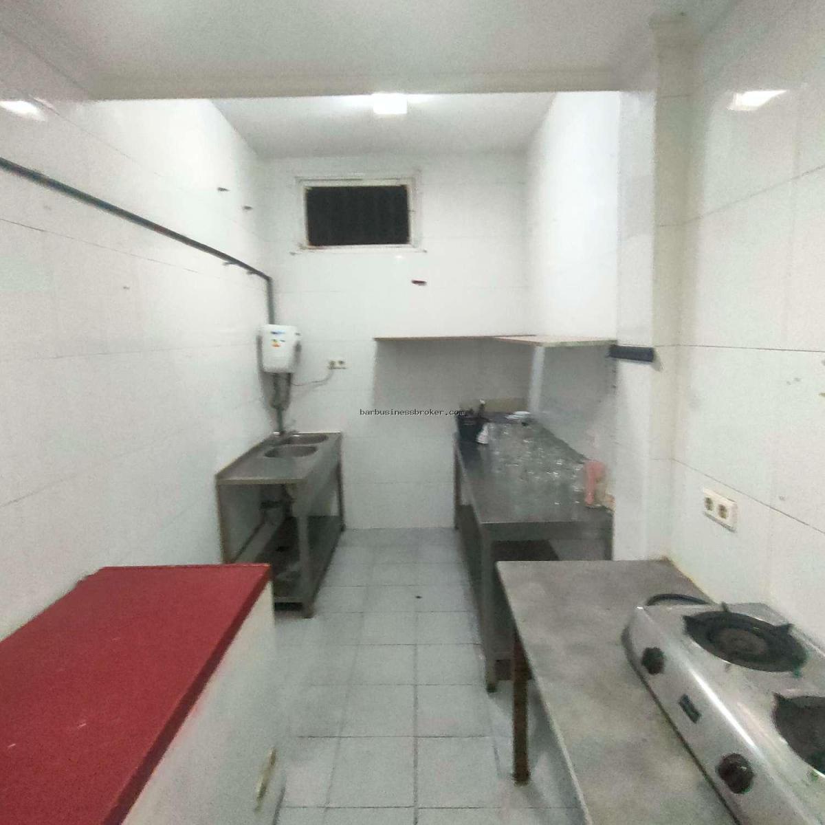 Premise for Sale in Benalmádena
