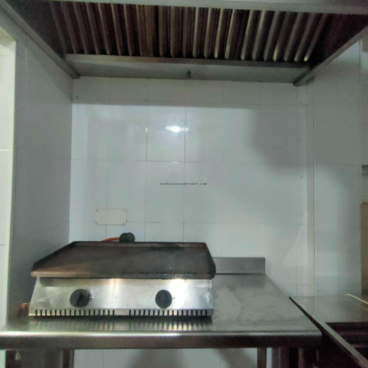 Premise for Sale in Benalmádena