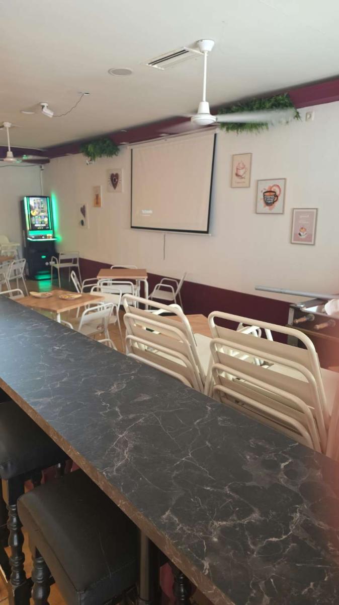 Premise for Rent in Benalmádena