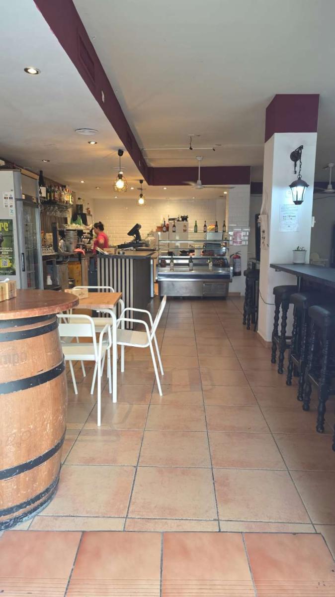 Premise for Rent in Benalmádena