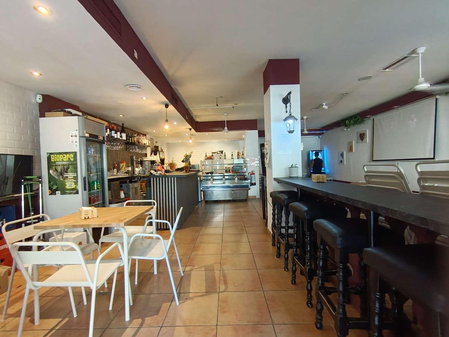 Premise for Rent in Benalmádena
