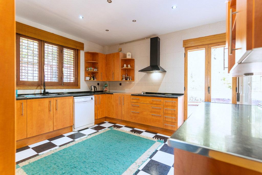 Villa for Sale in Nigüelas