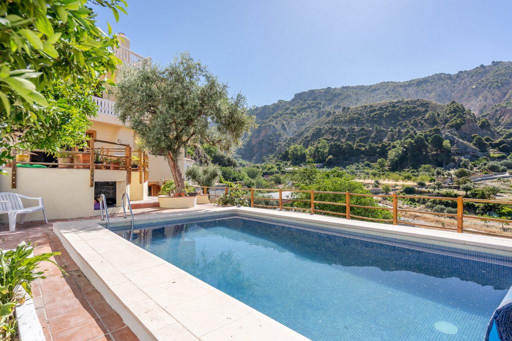 Villa for Sale in Nigüelas