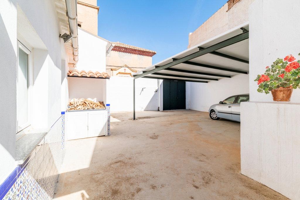 House for Sale in Lecrín