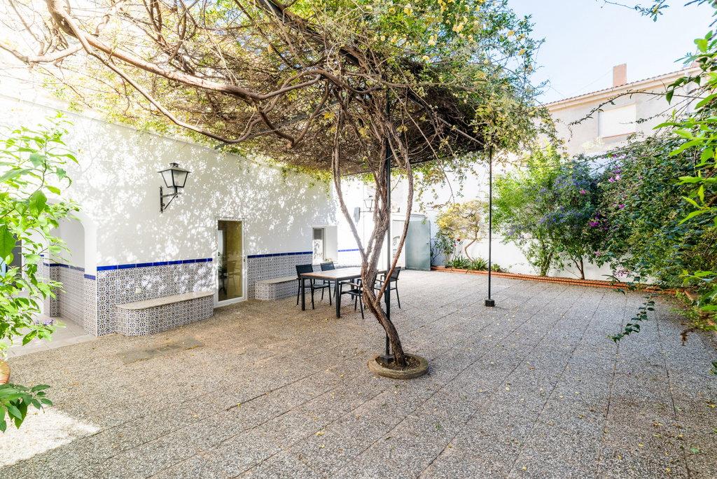 House for Sale in Lecrín